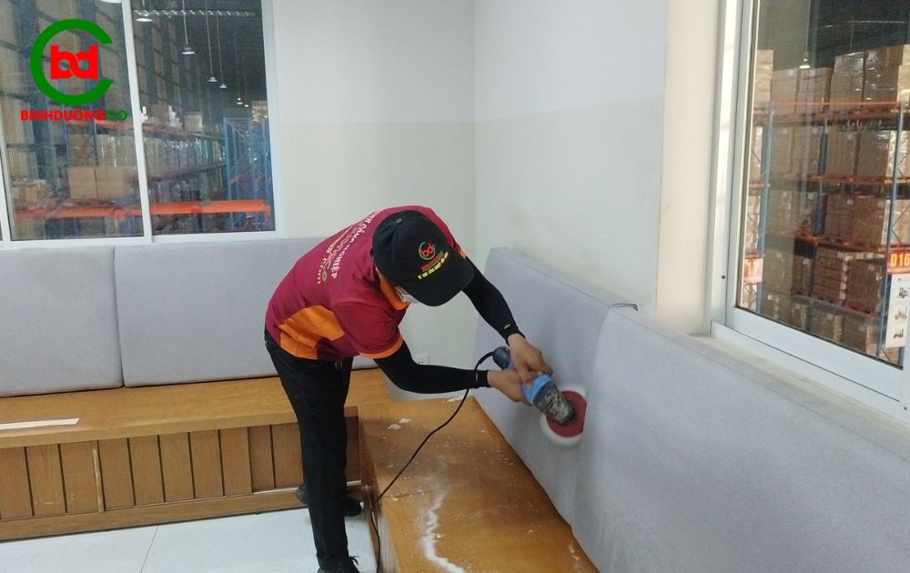 Giặt ghế Bình Dương