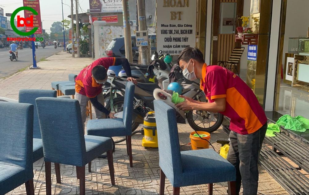 Giặt ghế Bình Dương
