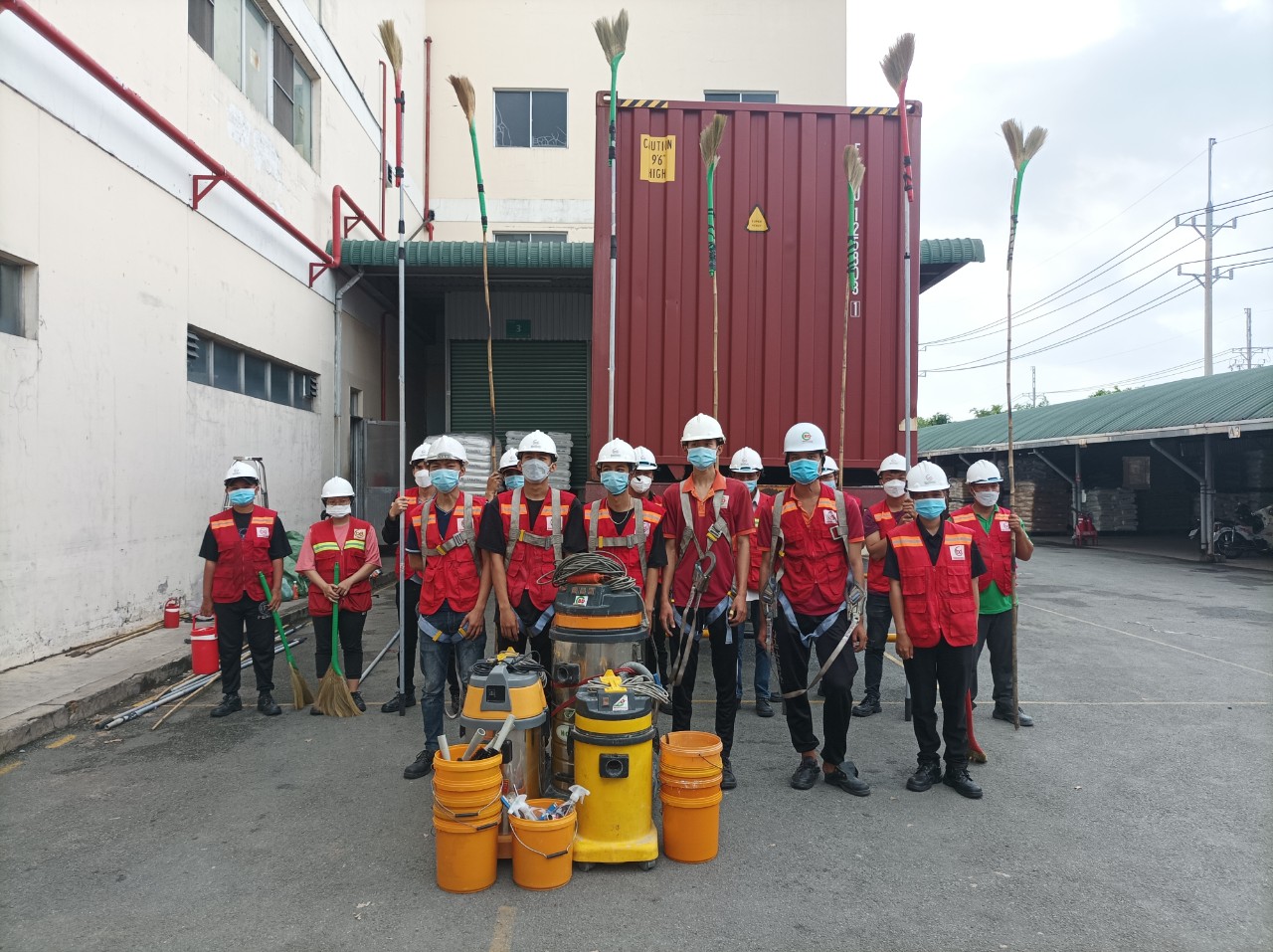 Vệ Sinh Nhà Xưởng Bình Dương